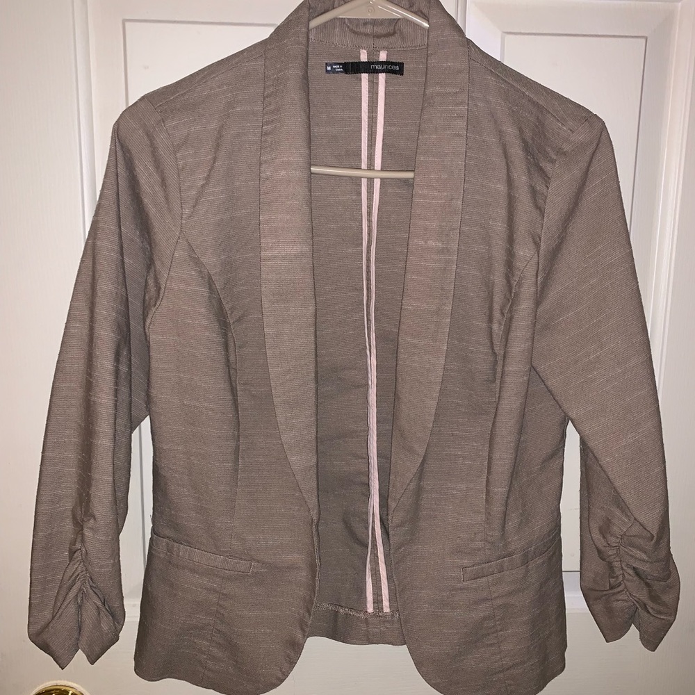 EUC Tan colored blazer/ jacket from Maurices